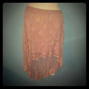 Charlotte russe lacey hi low skirt. XL